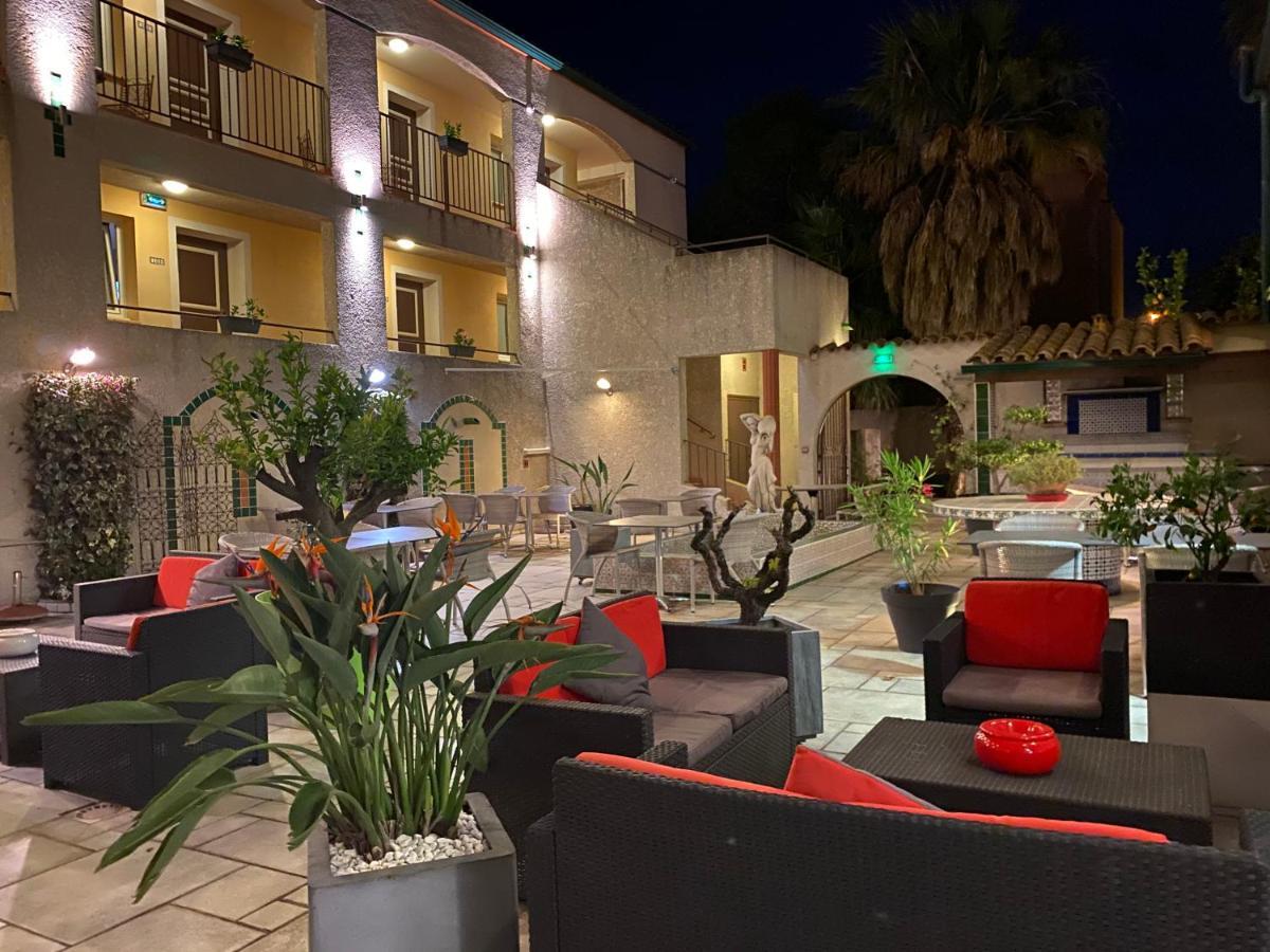 Logis Hotel Les II Mas - Perpignan Sud Cabestany Kültér fotó